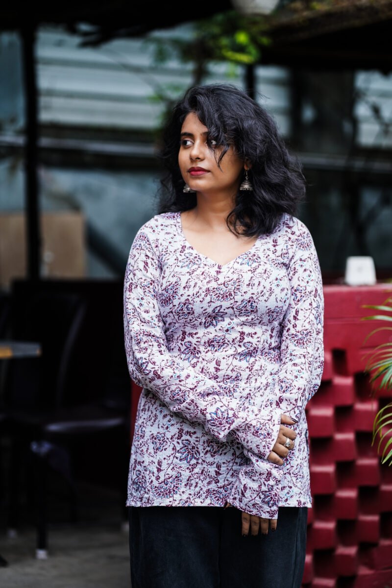 Home mridula kurti