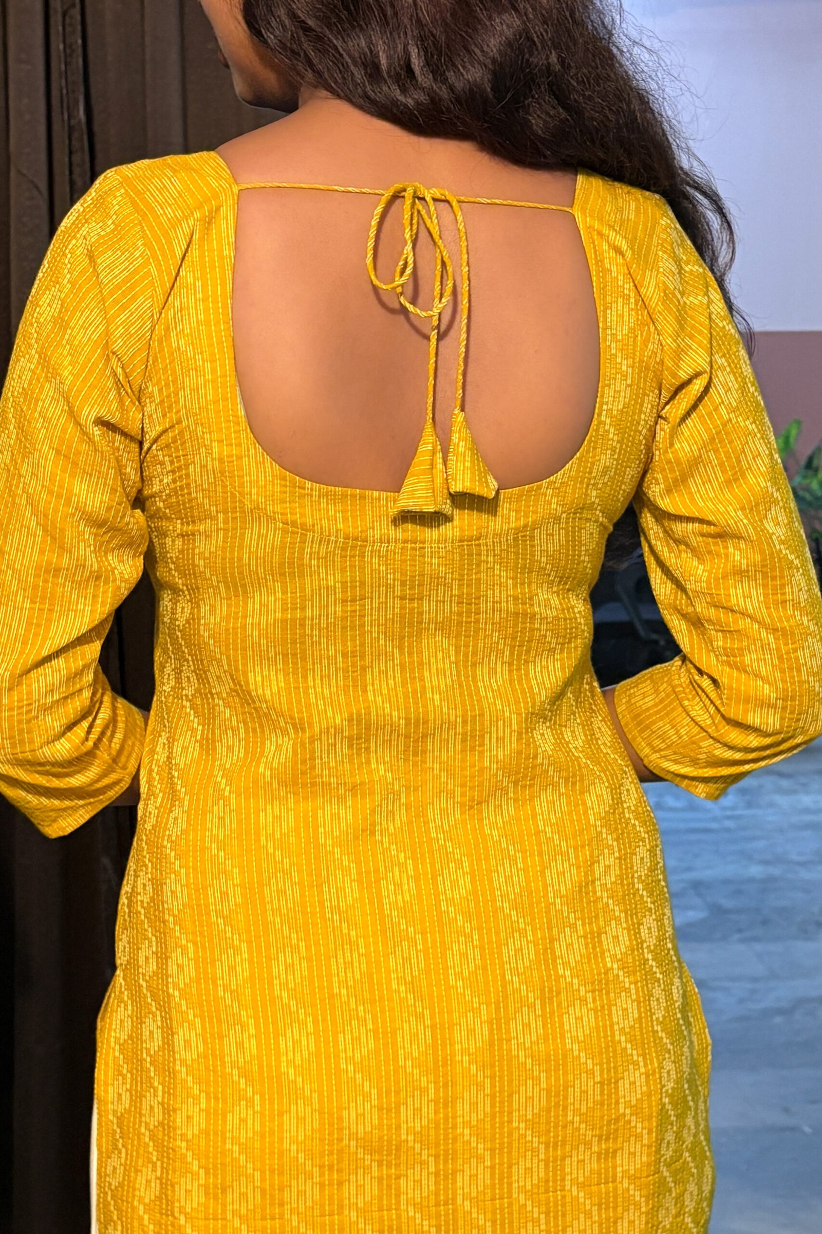 raktika kurti raktika kurti
